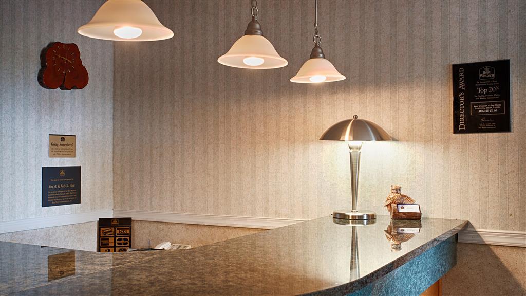 U-Bar Motel Canistota Dalaman gambar